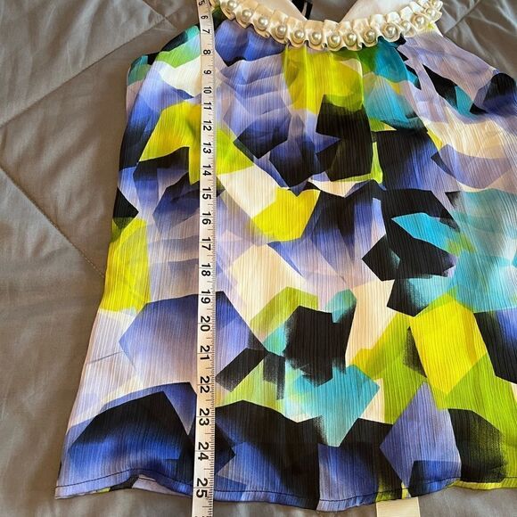 🎄IZ Byer Abstract Pattern Tie-neck Halter Top - Picture 12 of 13